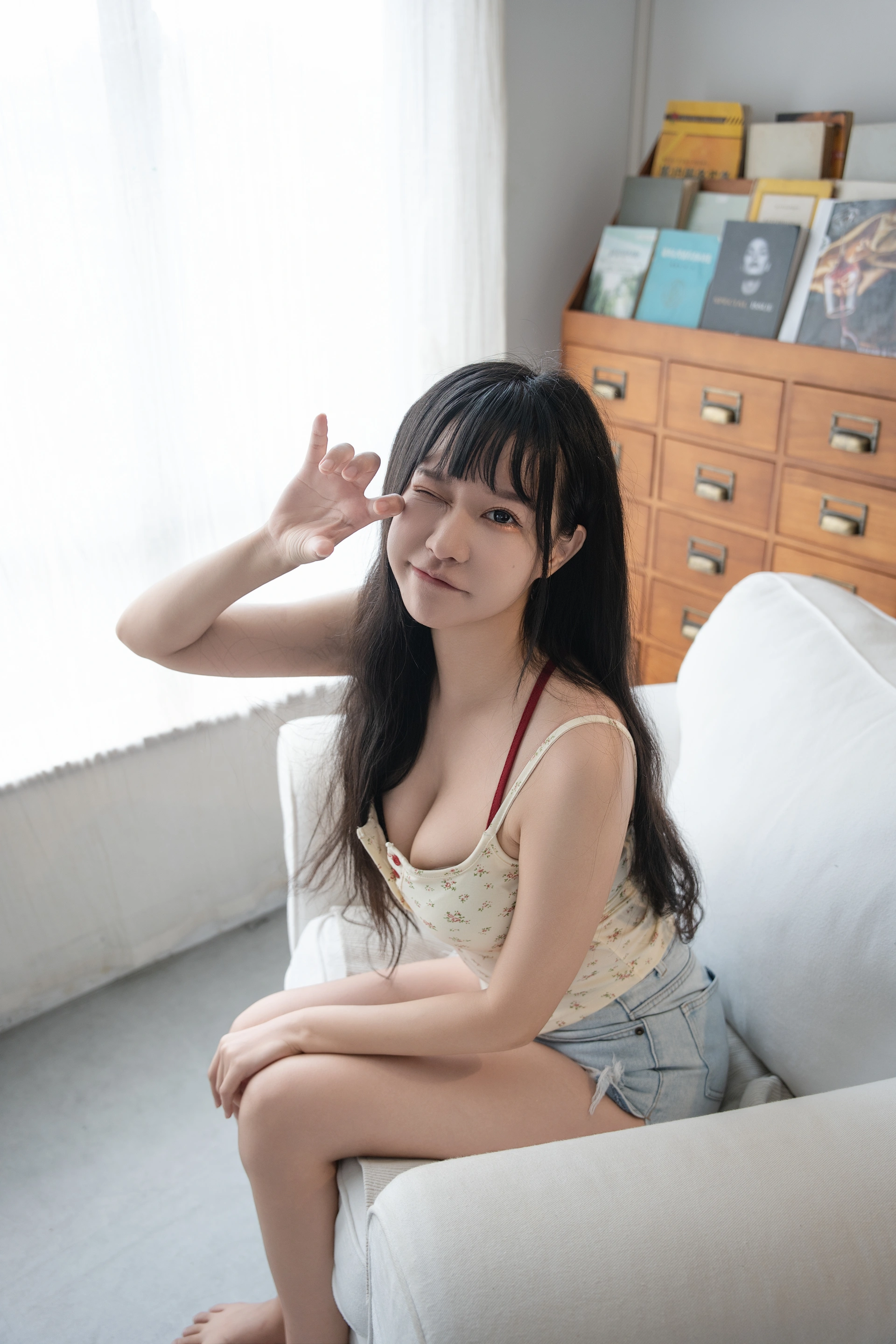 [YITUYU艺图语]2024.09.27 悠享宅时光 虎虎 1